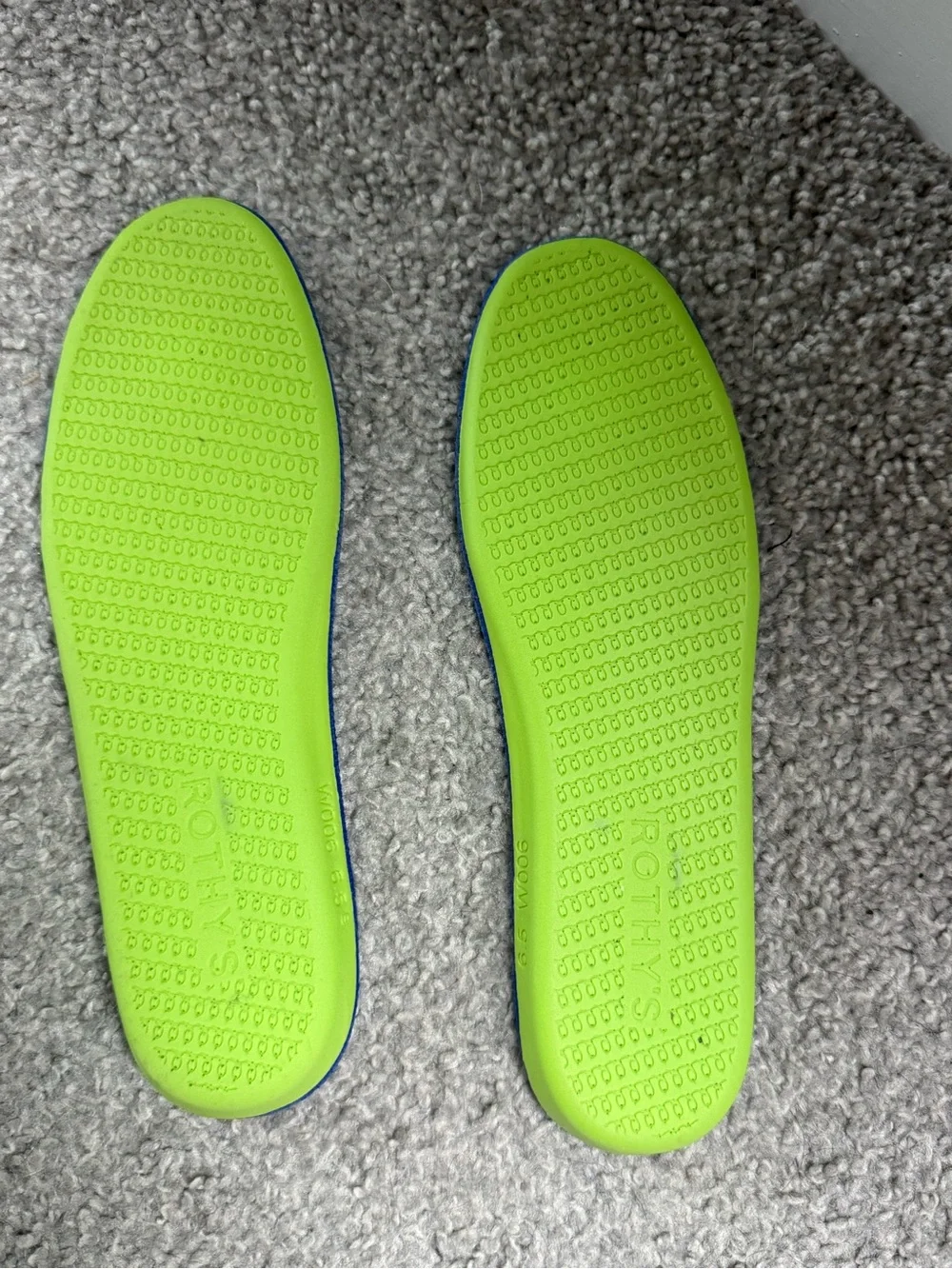 Black rothy shoes 6.5